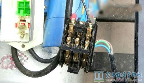 一台黑猫集团清洗设备有限责任公司