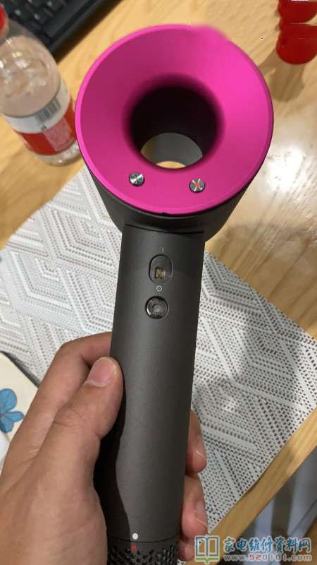 直流无刷电机每分11万转,很暴力行为,电吹风中的主宰有哪些?