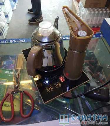 接修一台仿冒茶吧机,常见故障