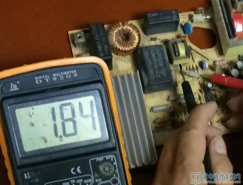 肖特电磁炉故障编码,E1应是电路故障
