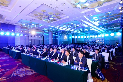 图5-会场.jpg