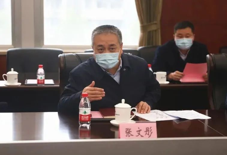 张文彤在座谈会上讲话